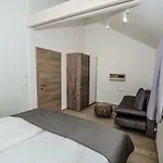Appart-pension Schnoell 米特西尔