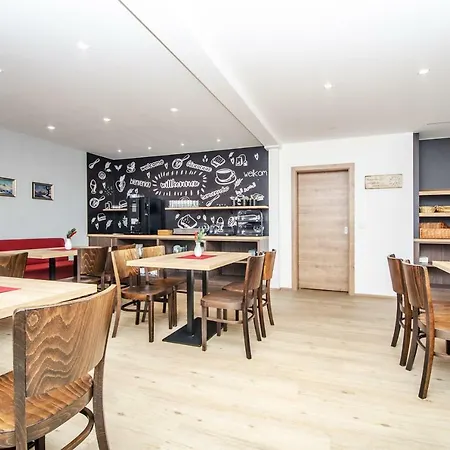 Appart-pension Schnoell * Mittersill